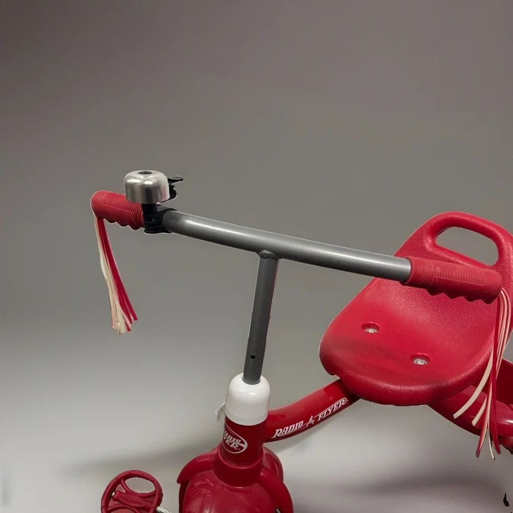 RADIO FLYER FOLD 2 GO TRIKE BUCKET STEEL FRAME PLASTIC PEDALS 416T USED